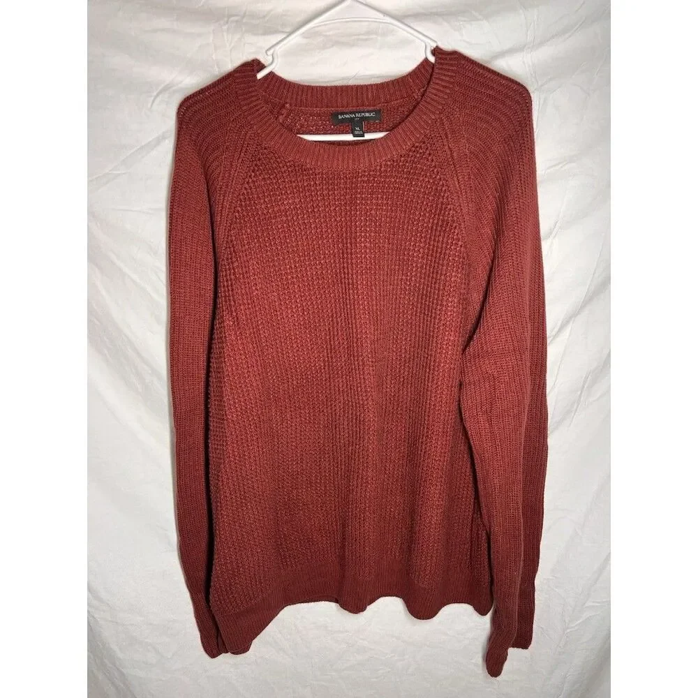 BANANA REPUBLIC Size XL Deep Red Waffle Knit Crewneck Sweater Men’s Cotton